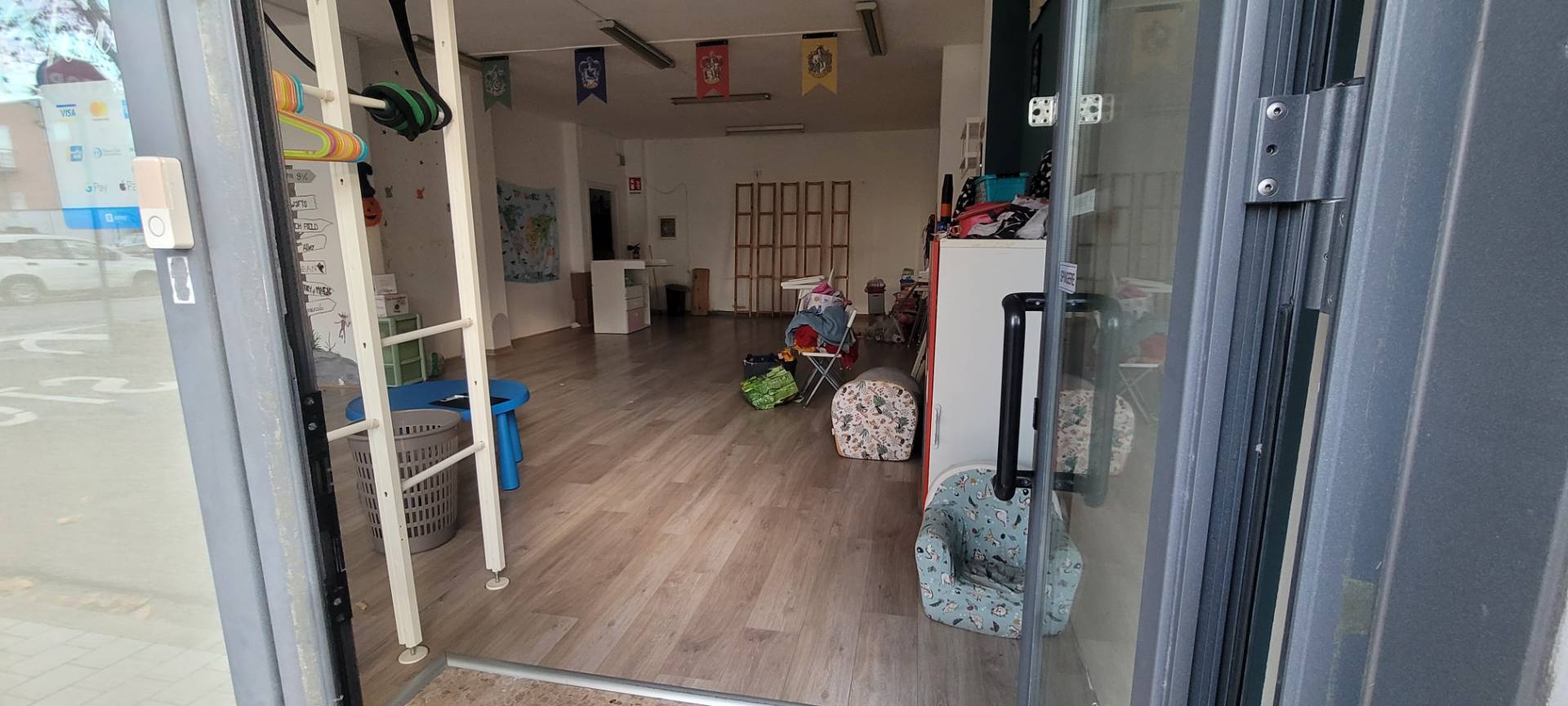 Locale Comm.le in Affitto