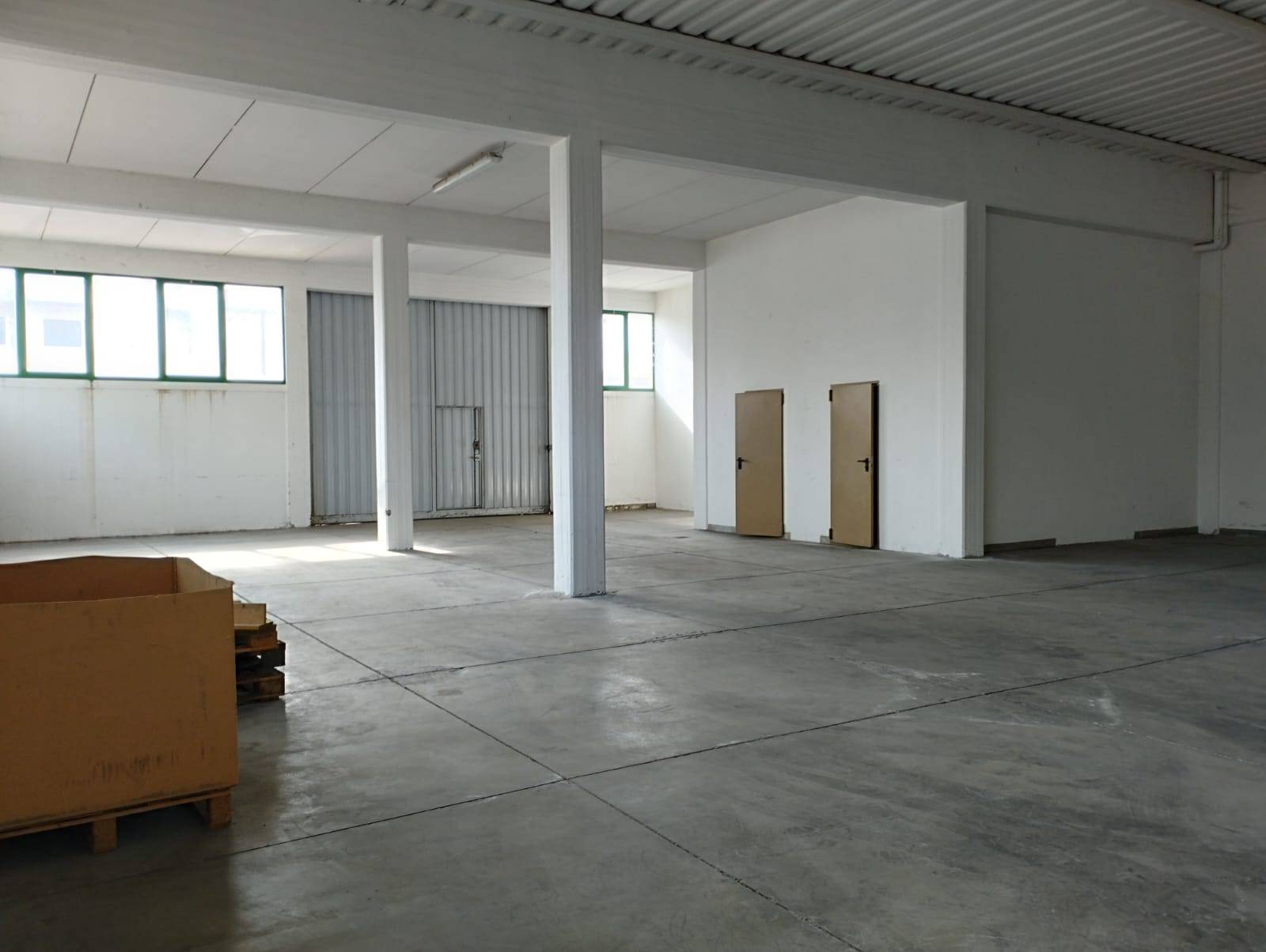 Locale Comm.le in Vendita