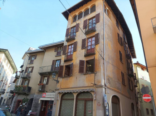 Appartamento in vendita a Varallo