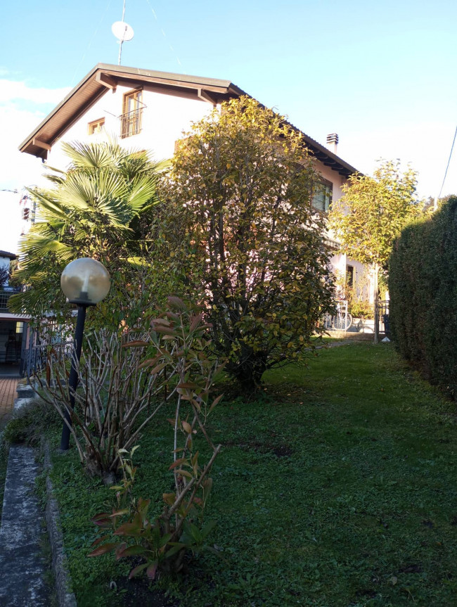 Casa singola in vendita a Borgosesia