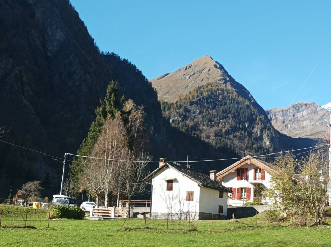 Casa singola in vendita a Alagna Valsesia