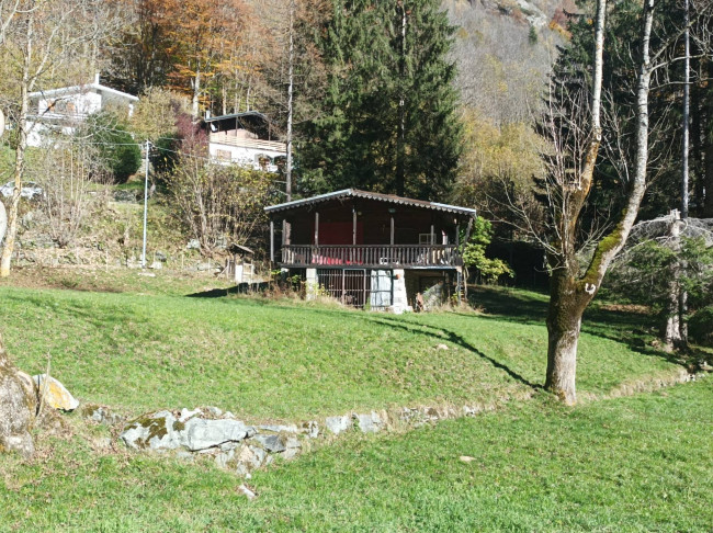 Casa singola in vendita a Alagna Valsesia