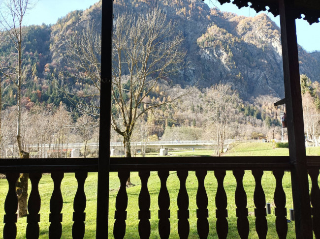 Casa singola in vendita a Alagna Valsesia