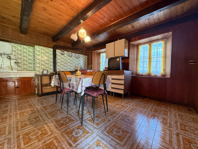 Baita in vendita a Pila