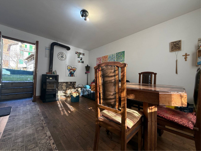 Casa singola in vendita a Piode