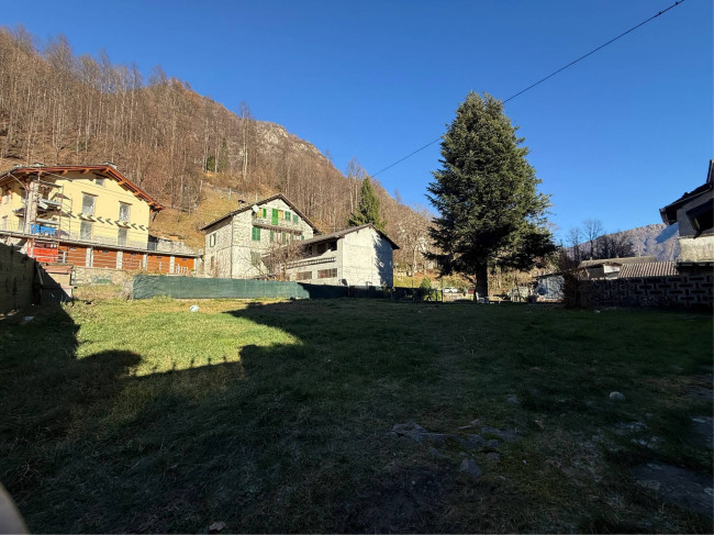 Casa singola in vendita a Piode