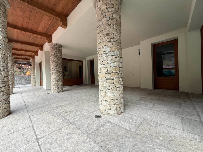 Locale commerciale in affitto a Alagna Valsesia