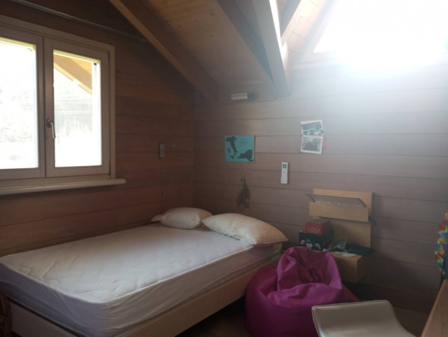 Villa in vendita a Lozzolo