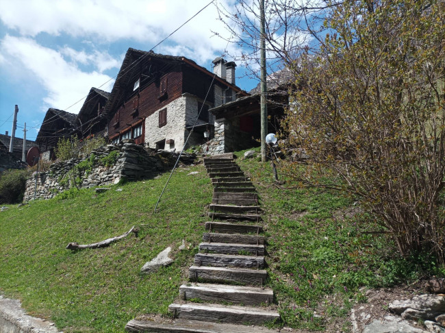 Baita in vendita a Alagna Valsesia