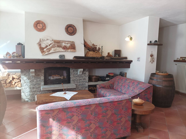 Villa in vendita a Cellio con Breia