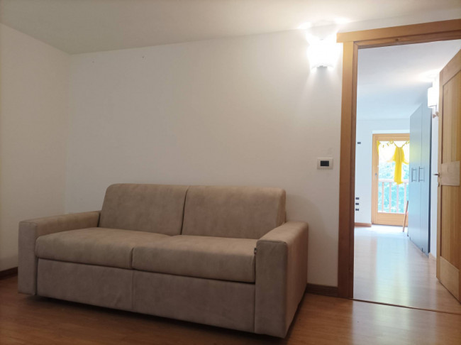 Appartamento in affitto a Mollia