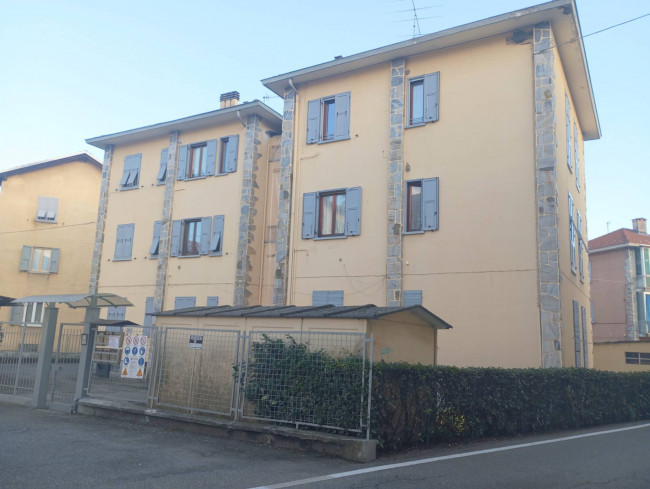 Appartamento in vendita a Borgosesia