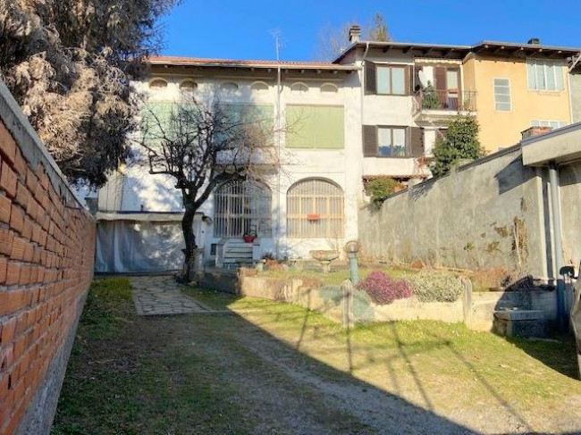 Casa singola in vendita a Borgosesia