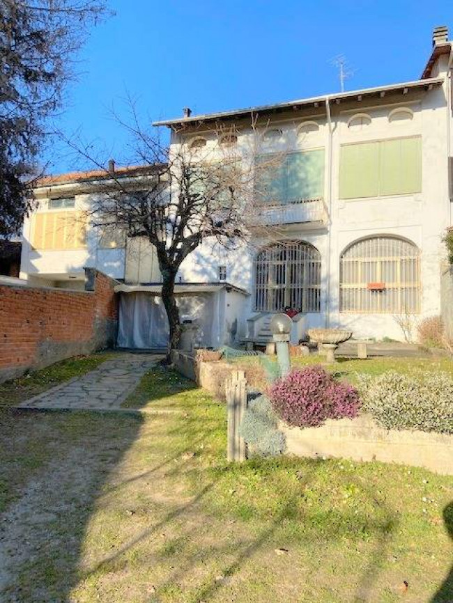 Casa singola in vendita a Borgosesia