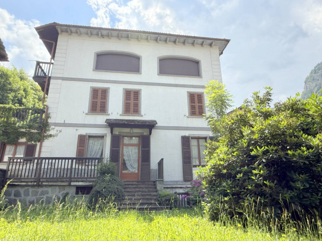 palazzo in vendita a Campertogno