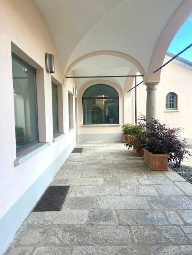 Studio/Ufficio in affitto a Borgosesia