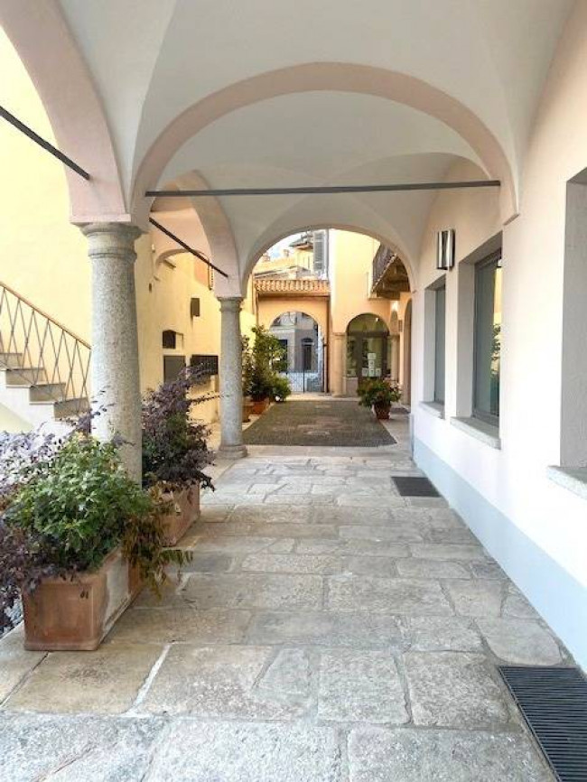 Studio/Ufficio in affitto a Borgosesia