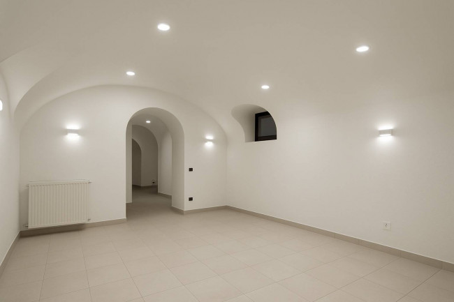 Studio/Ufficio in affitto a Borgosesia