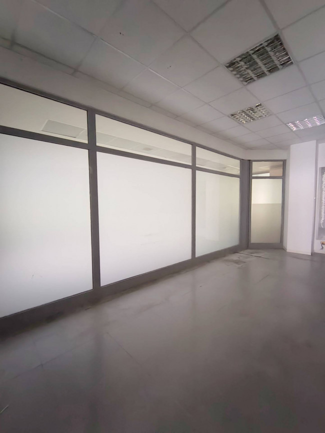 Attività commerciale in affitto a Borgosesia