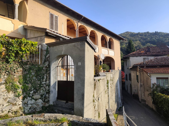 Casa singola in vendita a Borgosesia