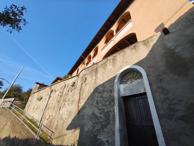 Casa singola in vendita a Borgosesia