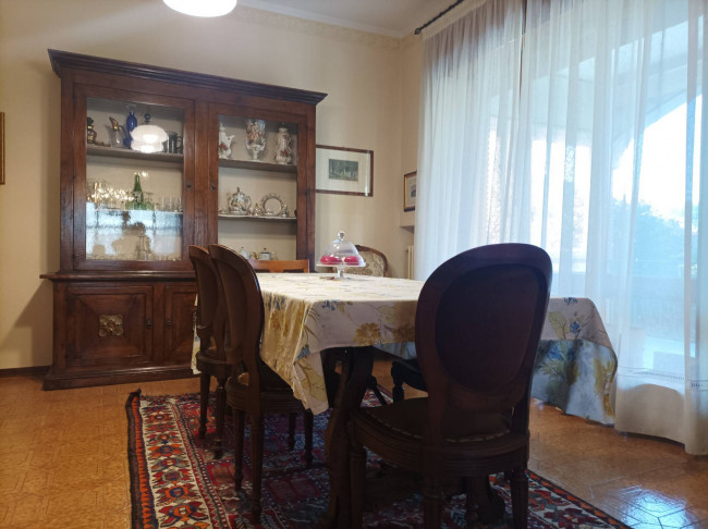 Villa in vendita a Borgosesia