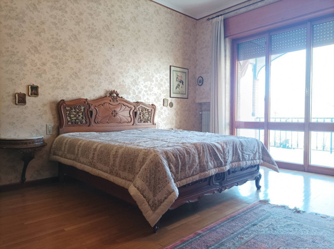 Villa in vendita a Borgosesia