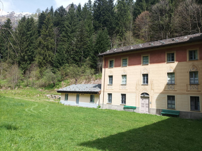 Appartamento in affitto a Mollia