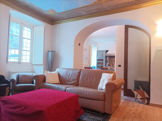 Appartamento in affitto a Mollia