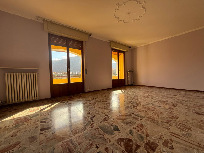 Casa singola in vendita a Borgosesia