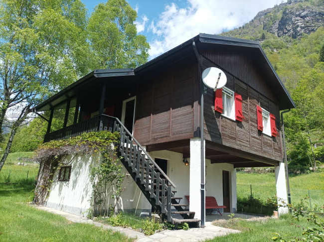 Casa singola in vendita a Alagna Valsesia