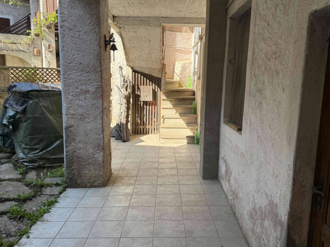 Casa singola in vendita a Postua