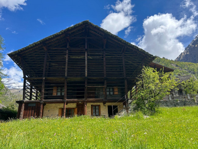Baita in vendita a Alagna Valsesia