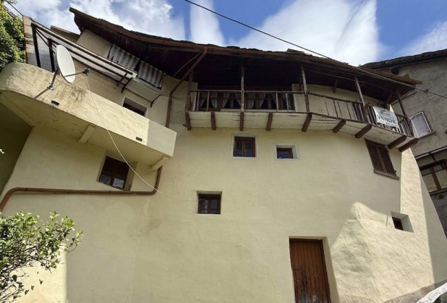 Casa singola in vendita a Piode