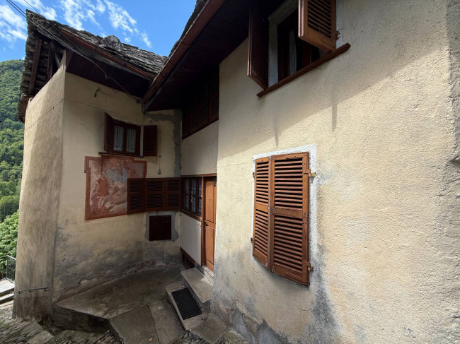 Casa singola in vendita a Piode