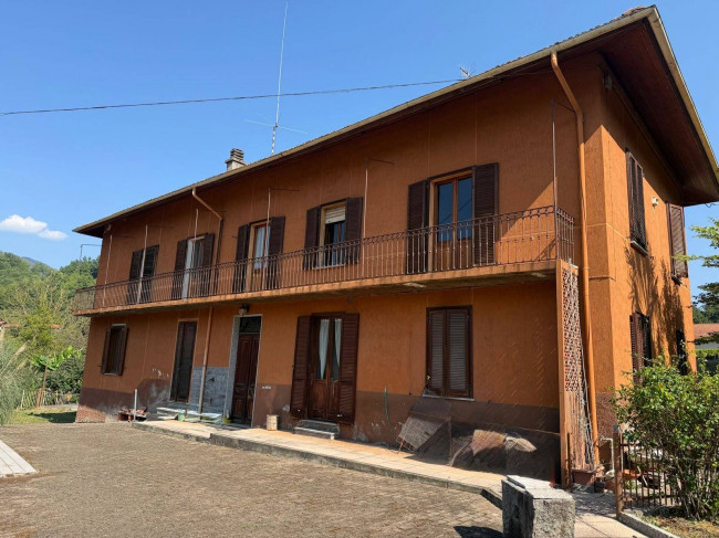 Casa singola in vendita a Borgosesia