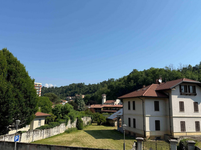 Appartamento in vendita a Borgosesia