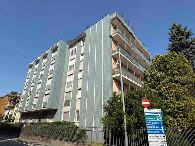 Appartamento in vendita a Borgosesia