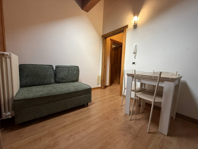 Appartamento in affitto a Mollia