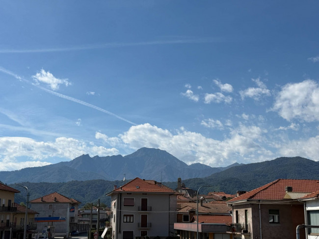 Appartamento in vendita a Borgosesia