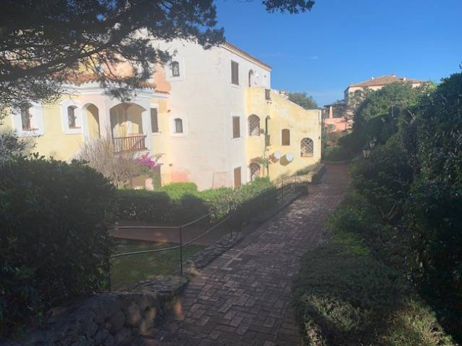 Appartamento in vendita a Arzachena