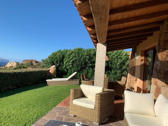 Villa in vendita a San Teodoro