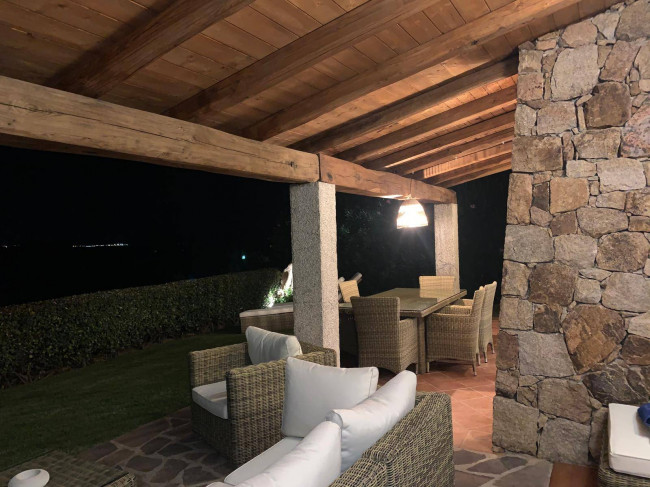 Villa in vendita a San Teodoro