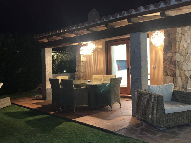 Villa in vendita a San Teodoro