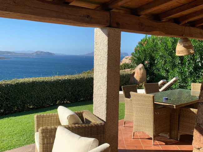 Villa in vendita a San Teodoro