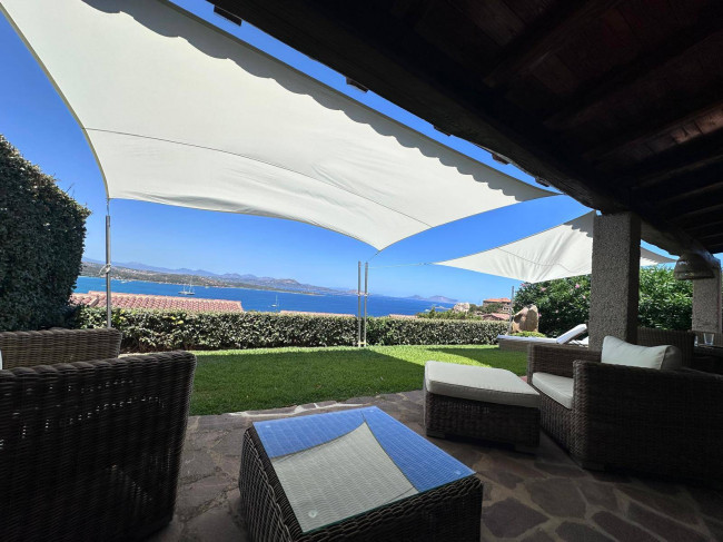 Villa in vendita a San Teodoro
