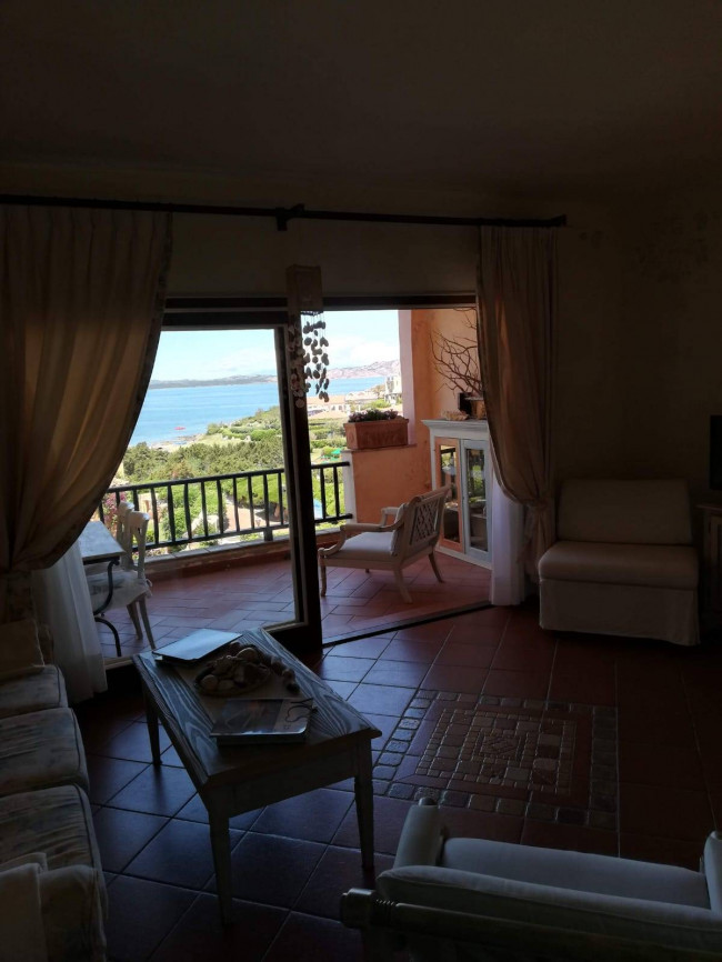 Appartamento in vendita a Arzachena