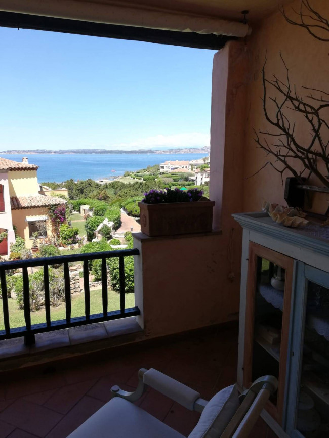 Appartamento in vendita a Arzachena