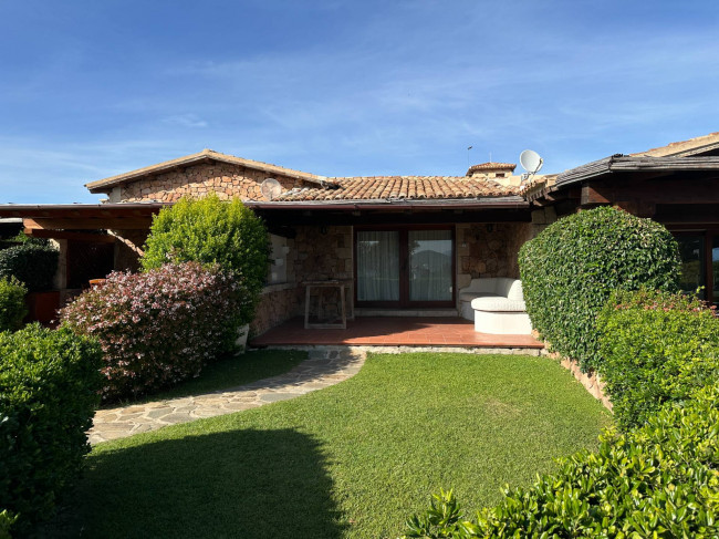 Villette a schiera in vendita a San Teodoro
