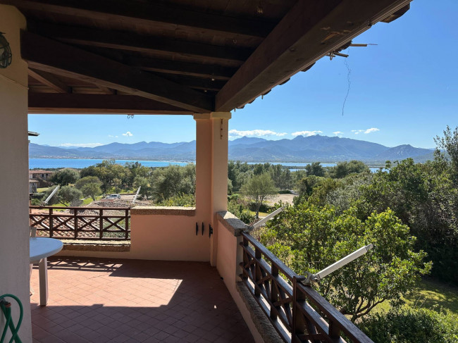 Appartamento in vendita a San Teodoro
